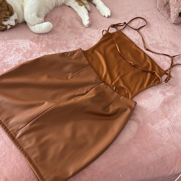 Pleather brown mini dress - Picture 2 of 2